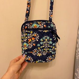 Vera Bradley quilted purse